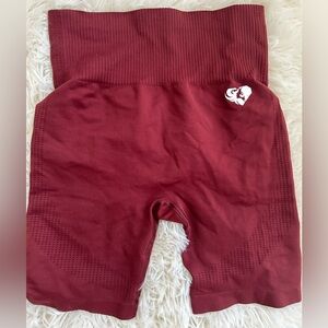 Women’s Best Seamless 6” Bike Short Small